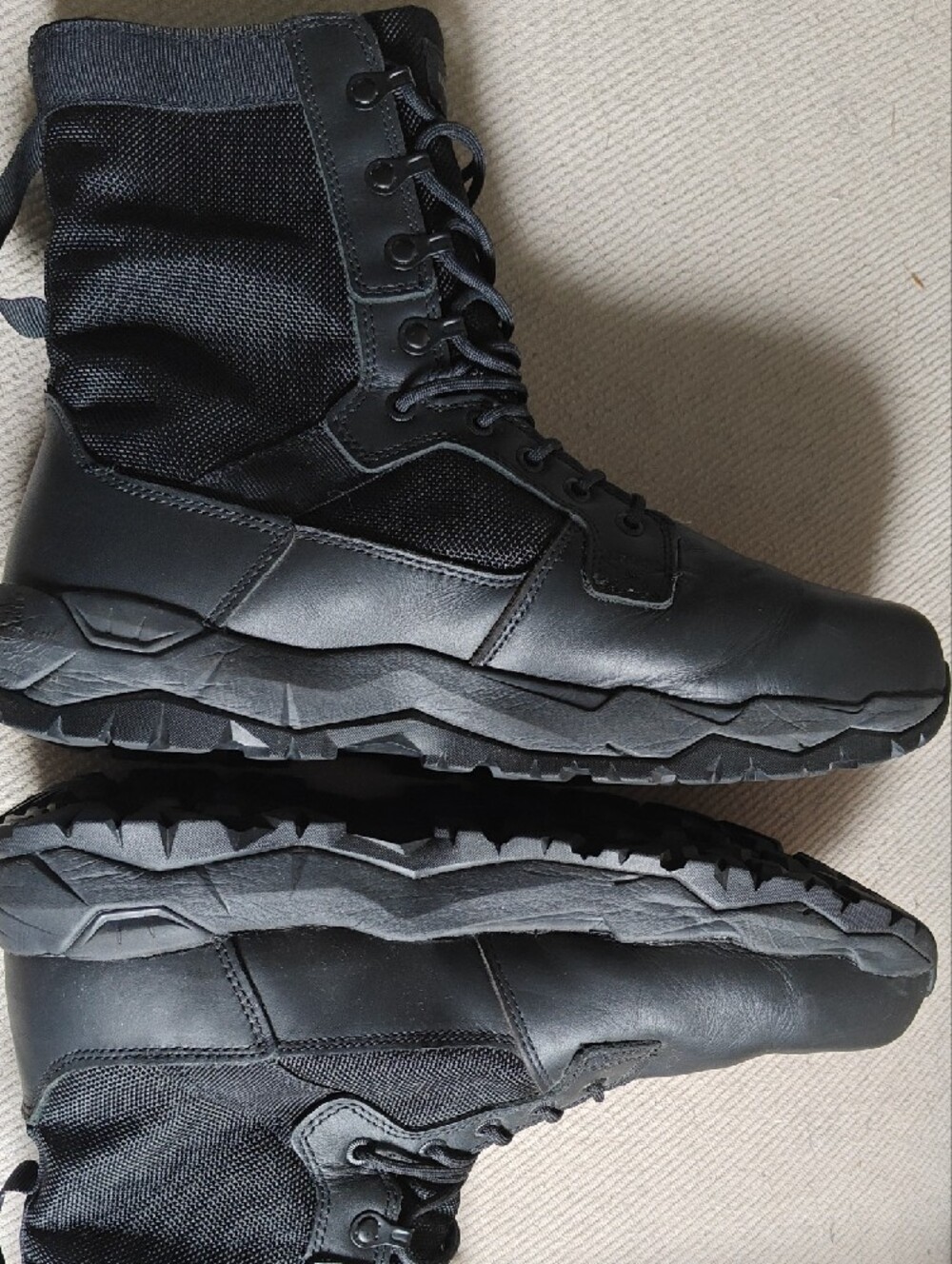 Merrell Men's Moab Black Tactical Lace-Up Boots - Picture 7 of 10